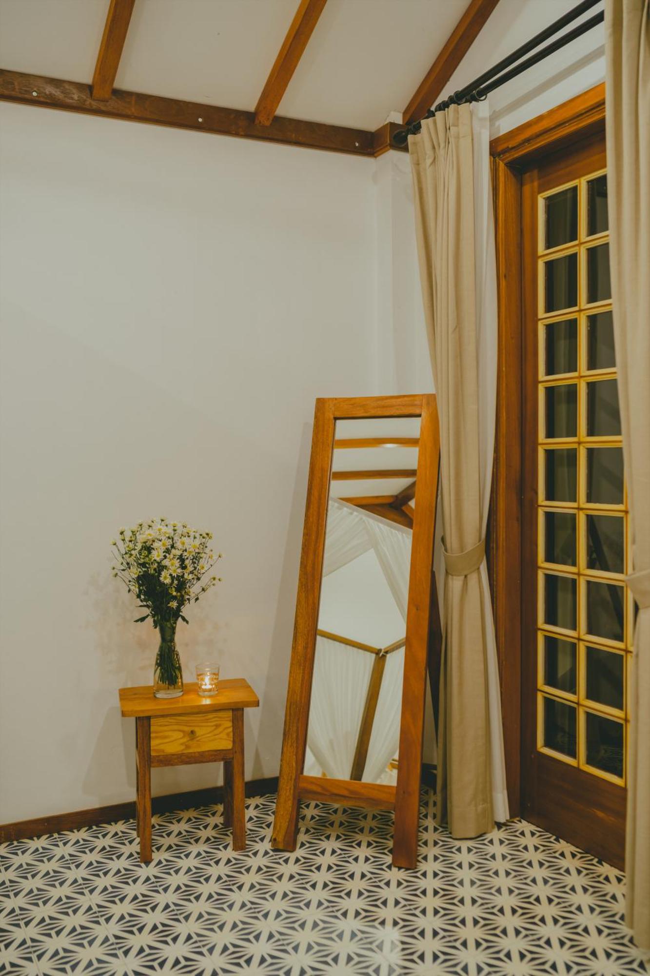Hotel The Wooden Gate Xuan Son